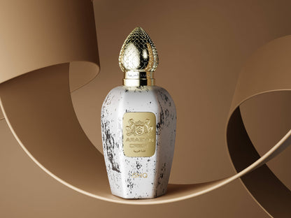 Arabian Crest Dubai Ishq Eau de Parfum Flasche mit eleganter Verpackung, sichtbarer Duftbeschreibung, stilvolles Design auf weißem Hintergrund