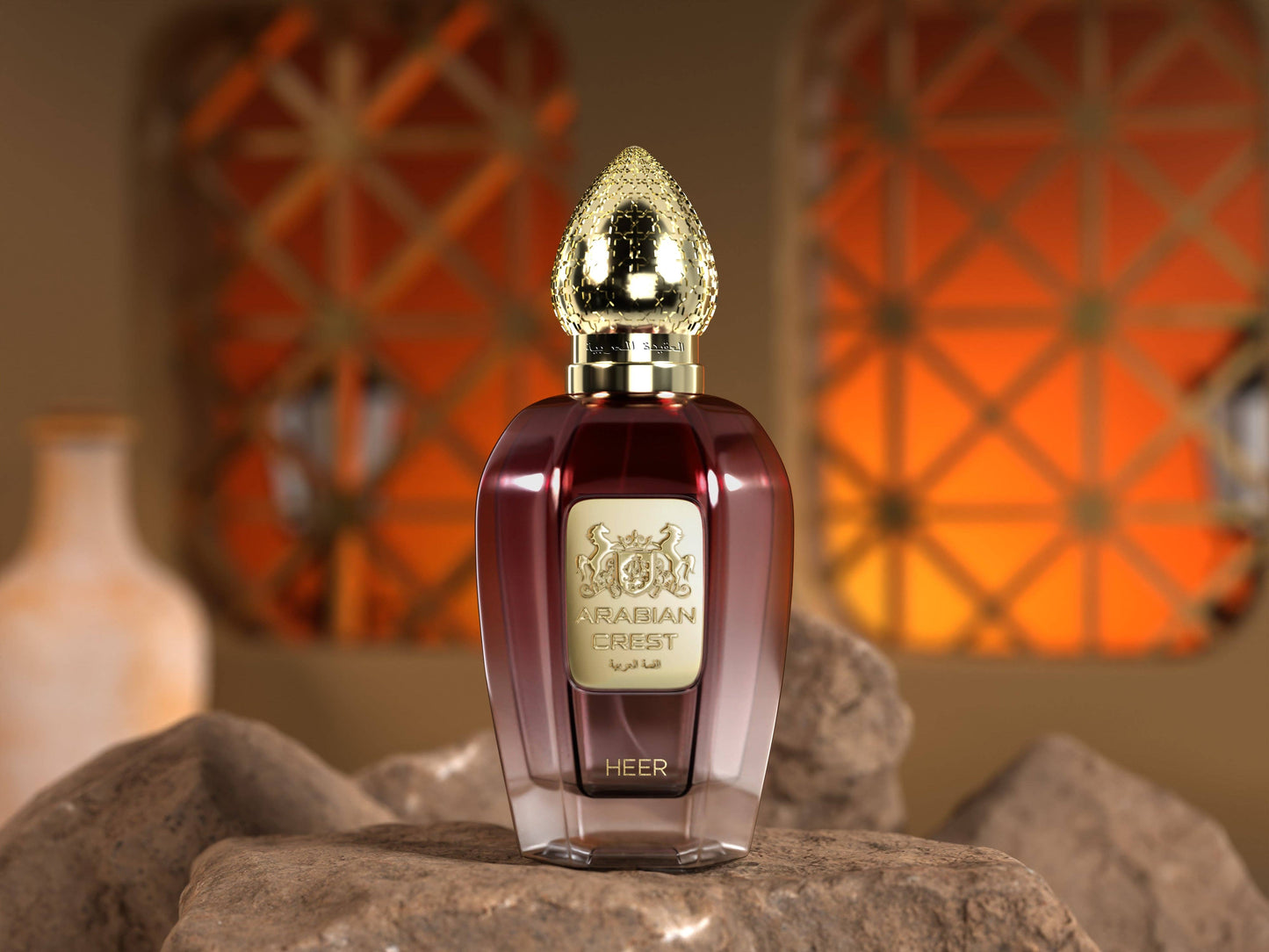 Arabian Crest Dubai Eau de Parfum Heer Flasche mit eleganter Verpackung und orientalischem Design, sichtbar auf dem Bild